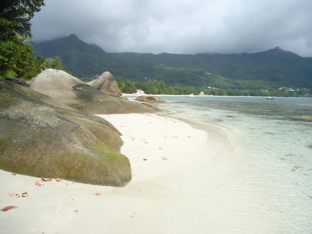 La Batie Selfcatering Apartment Vịnh Beau Vallon Ngoại thất bức ảnh